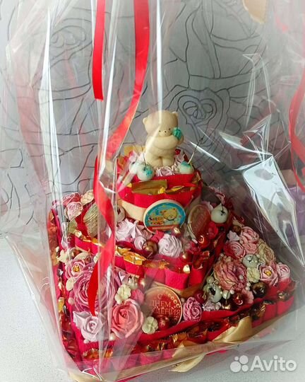 Торт из конфет