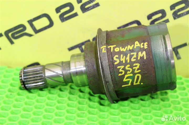 Шрус внутренний передний Toyota Town Ace S412M