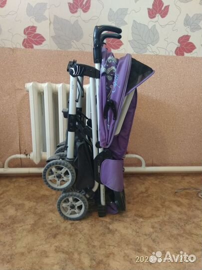 Продам прогулочную коляску