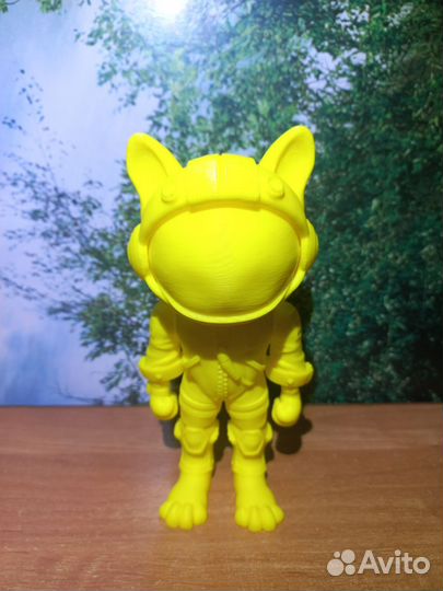 Пес астронавт игрушка