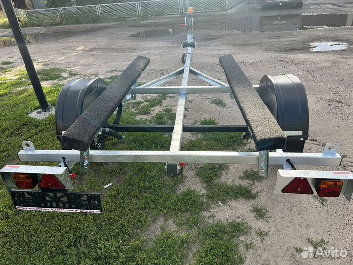 Прицеп оцинк для лодки до 4.5м Спутник Лайт