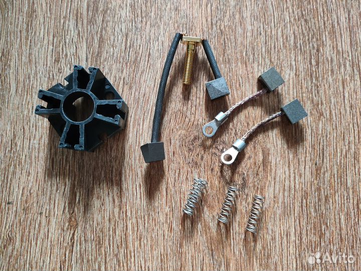 Щеточный узел Yamaha 40X Hidea HDX Sail