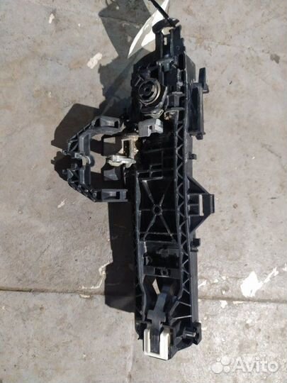 Ручка двери внешняя передняя левая Mercedes Benz