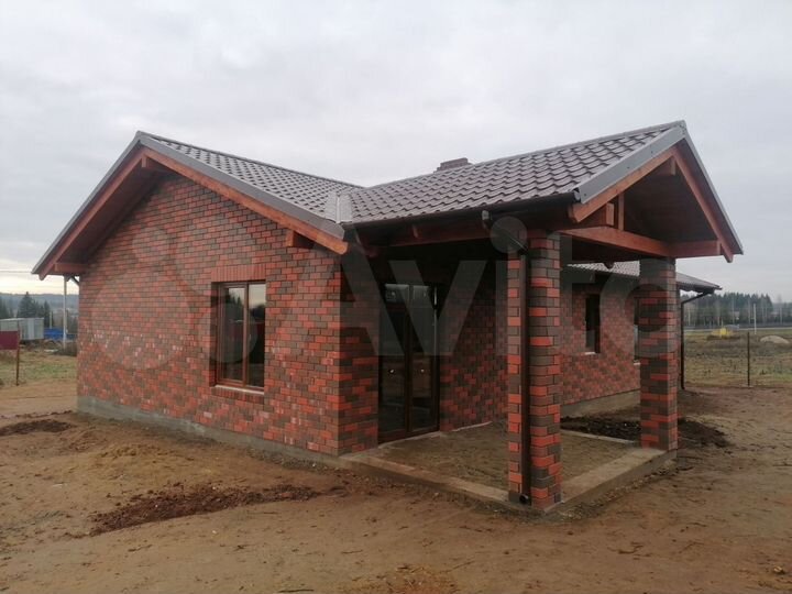 Дом 114 м² на участке 7,2 сот.