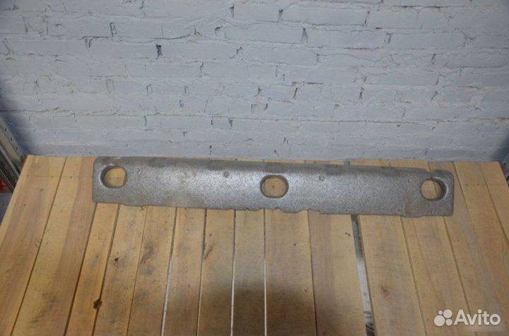 Абсорбер бампера задний Hyundai Tucson