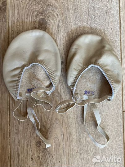 Купальник гимнастический, балетки для танц