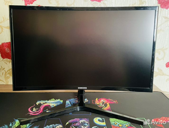 Монитор samsung LC24RG50