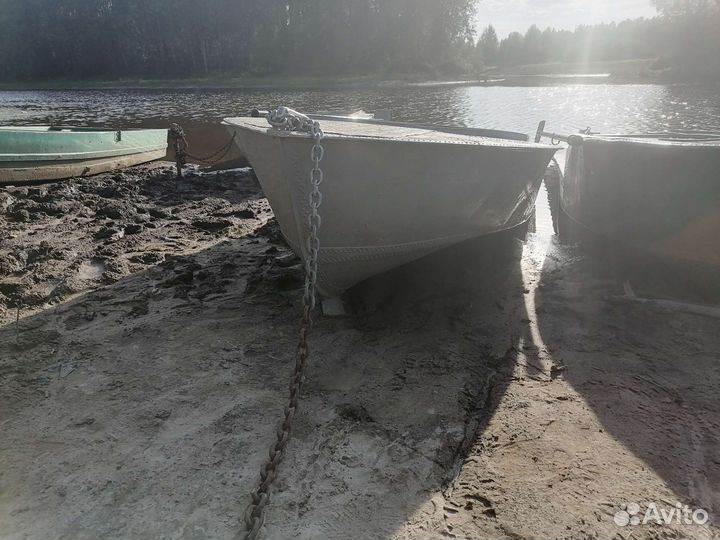 Продам лодку мкм