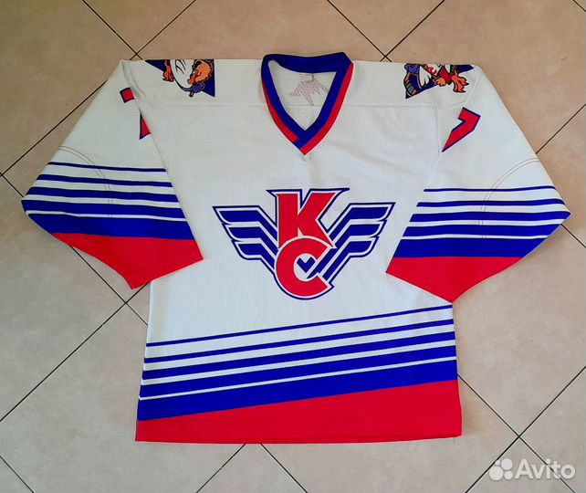 Хоккейный свитер 