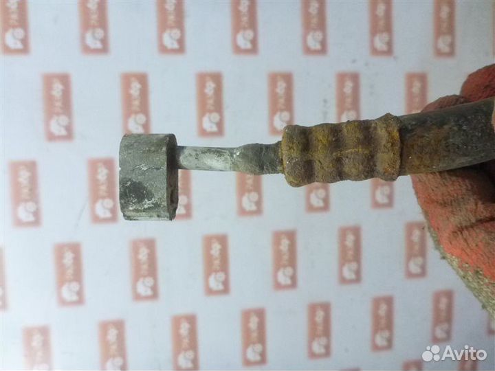 Трубка кондиционера Land Rover Discovery L319 AJ41