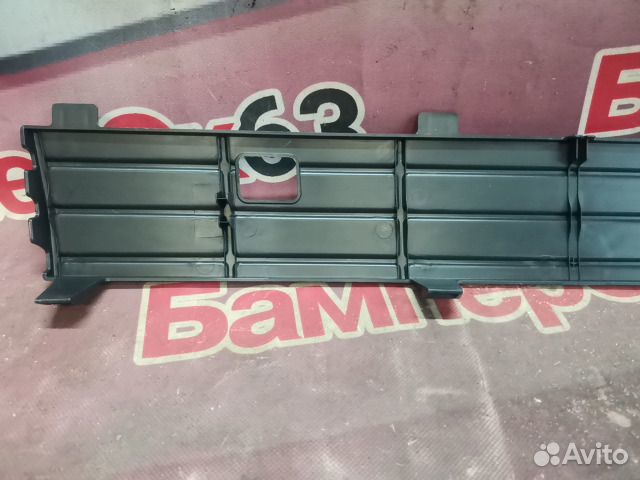 Решётка бампера передняя Volkswagen Polo