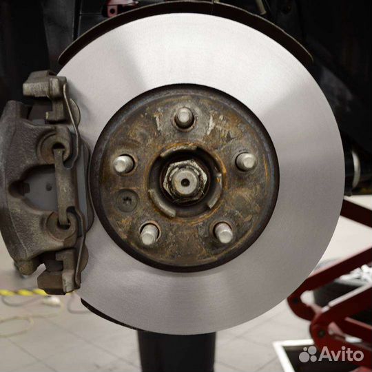 Токарные работы по металлу