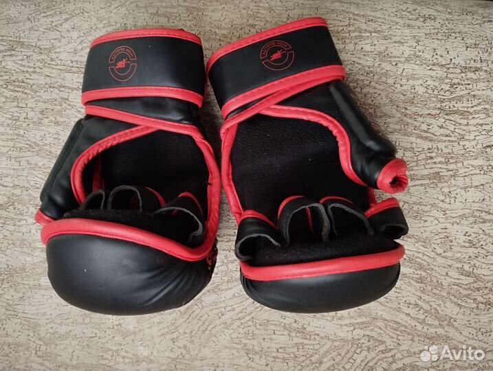 Боксерские перчатки детские