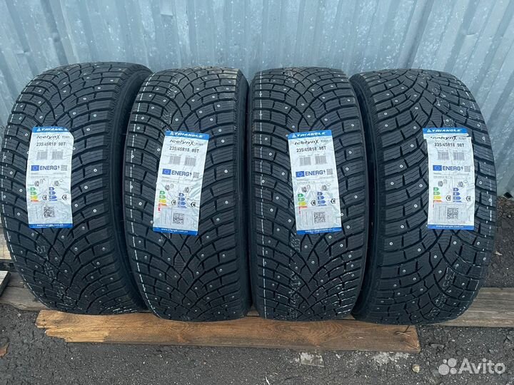 Triangle IcelynX TI501 235/45 R18 98T