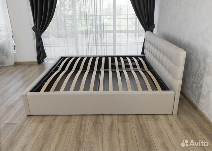 Кровать Евро 200 на 200 с мягким изголовьем