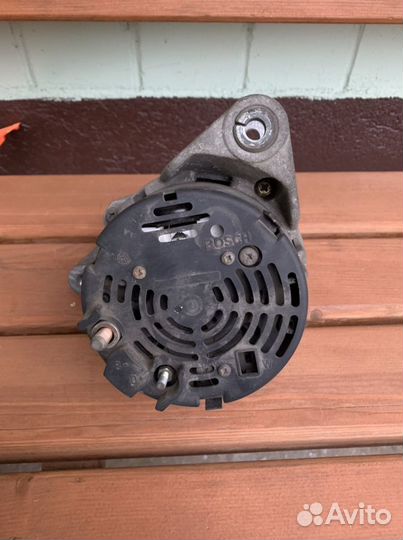 Генератор bosch Audi/Volkswagen
