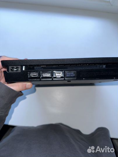 Sony playstation 4 PS4 slim