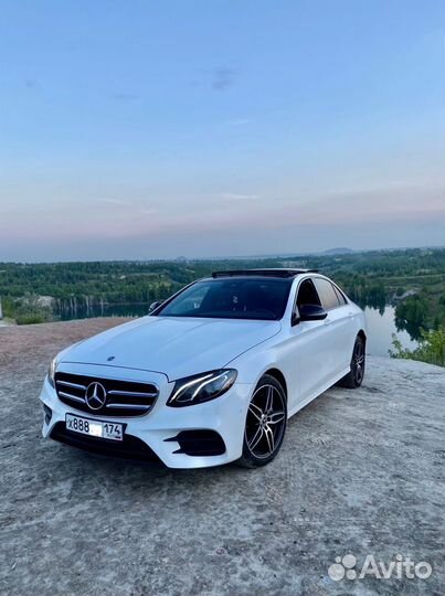 Прокат автомобиля Mercedes E-klass с водителем