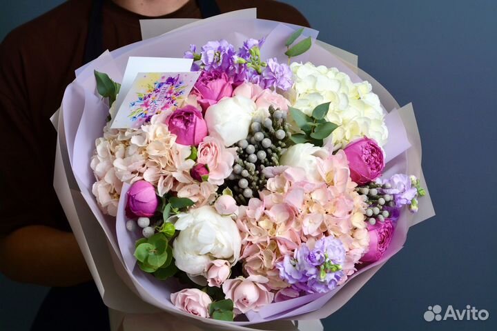 Цветы и букеты Premium класса с доставкой 24/7