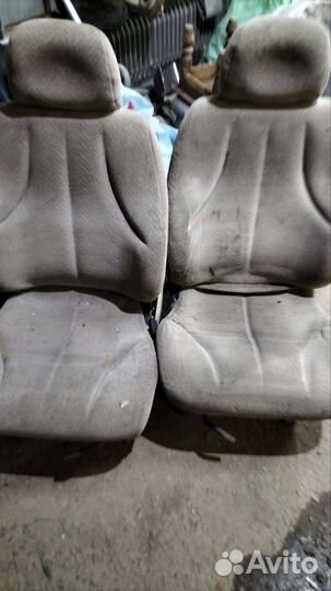 Сиденья комплект