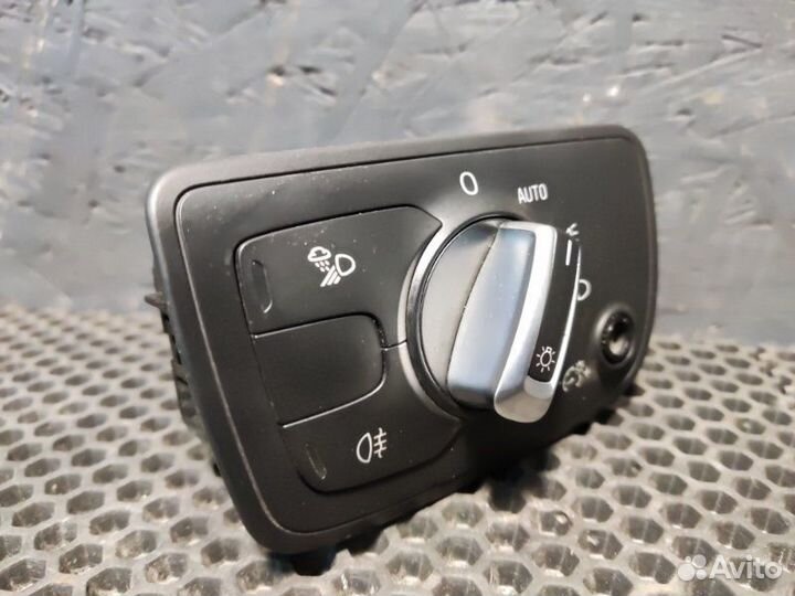 Блок управления светом передний левый Audi A6 C7