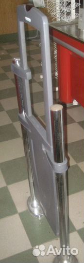 Рамки 2 шт антикражные б/у