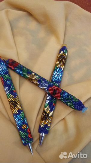 Подарочные ручки из бисера 