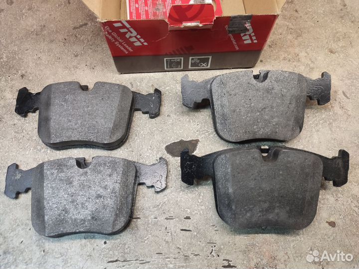 Новые тормозные колодки бмв 8 Е31