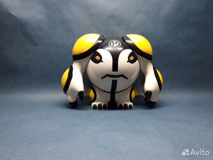 Солдатики и фигурки бен 10 BEN 10