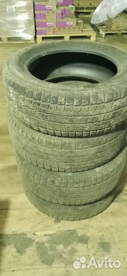 Yokohama Ice Guard G075 235/60 R18