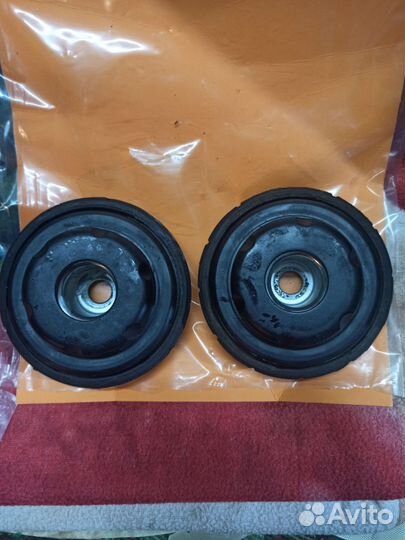 Опоры амортизаторов передние Chevrolet Cruze