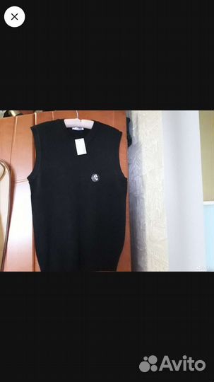 Жилет трикотажный 