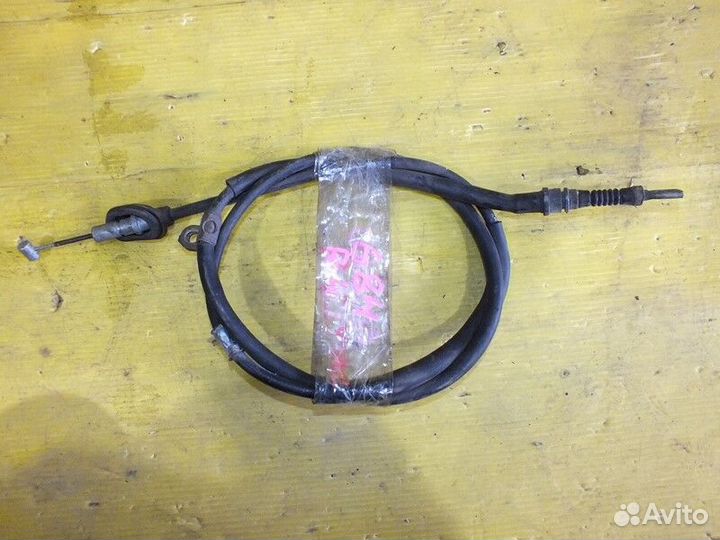 Тросик ручника зад Слева honda accord K20A CL7