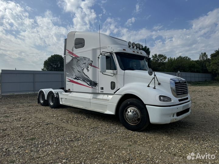 Freightliner Columbia, 2003