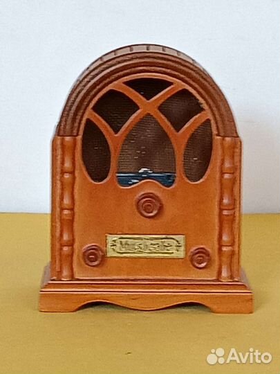 Музыкальный сувенир, механизм шкатулки ретро