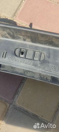 Жабо Mercedes vito 638