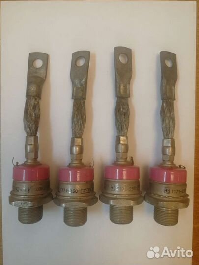 Тиристоры Т171-250 (16-42)