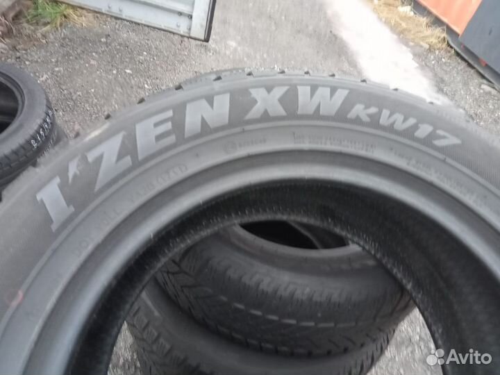 Kumho I'Zen XW KW17 225/55 R16