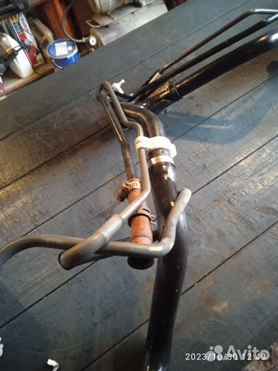 Заливная горловина Тойота 150