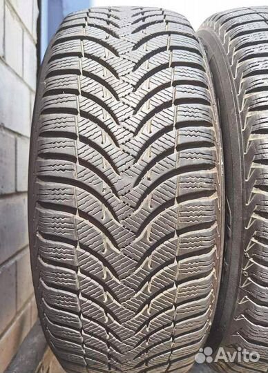 Michelin Alpin A4 215/60 R16 99H