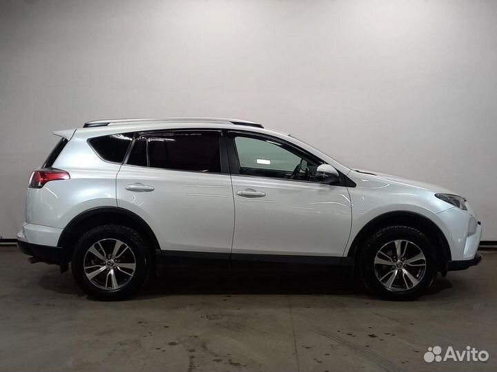 Toyota RAV4 2.2 AT, 2018, 95 472 км