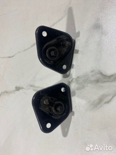 Фиксатор капота Mercedes W213 C257