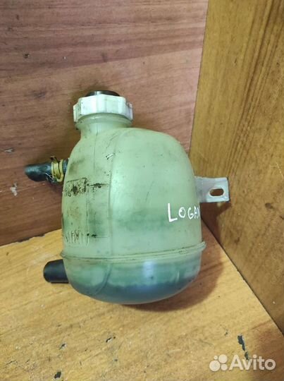 Бачок расширительный Renault Logan