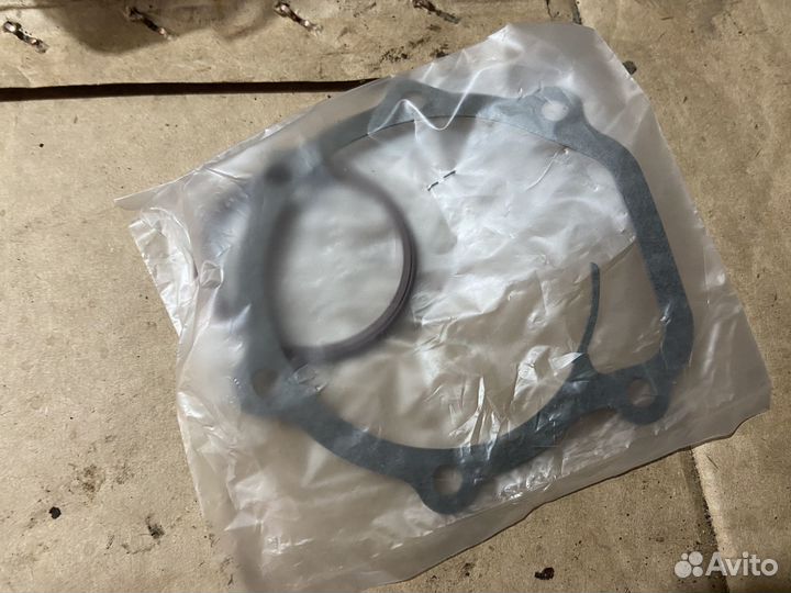 Помпа водяная Subaru GMB gwsu12A япония