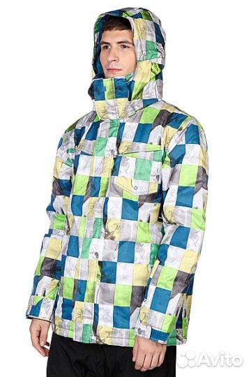 Новая сноубордическая куртка Quiksilver