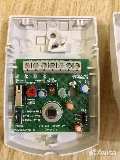 Датчик движения DSC LC-100PI с иммунитетом для