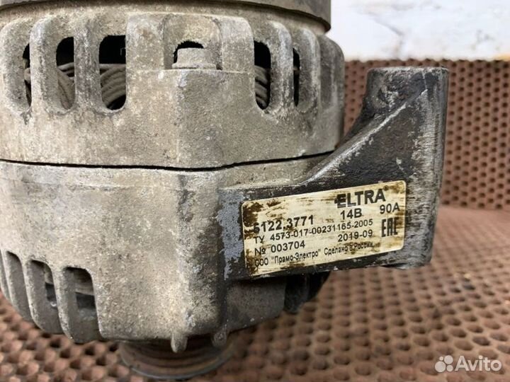 Генератор 14В 90А УАЗ Буханка змз 409