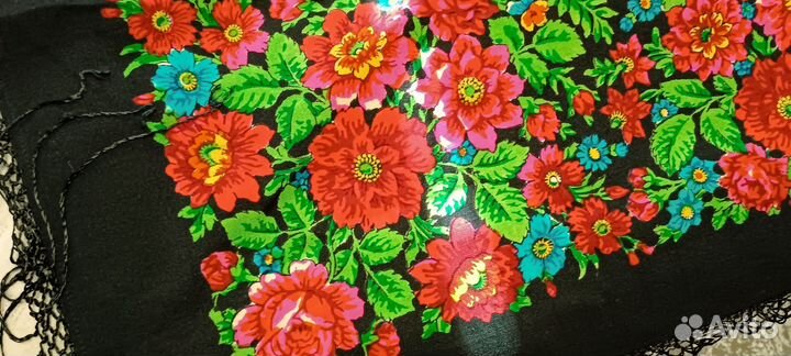 Шерстяной платок