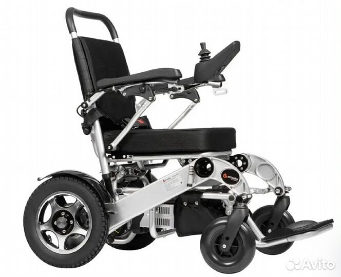 Кресло-коляска с электроприводом Оrtonica Pulse640