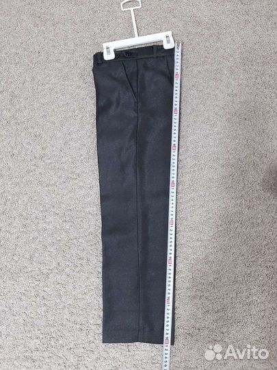 Костюм тройка на мальчика 7-9 лет